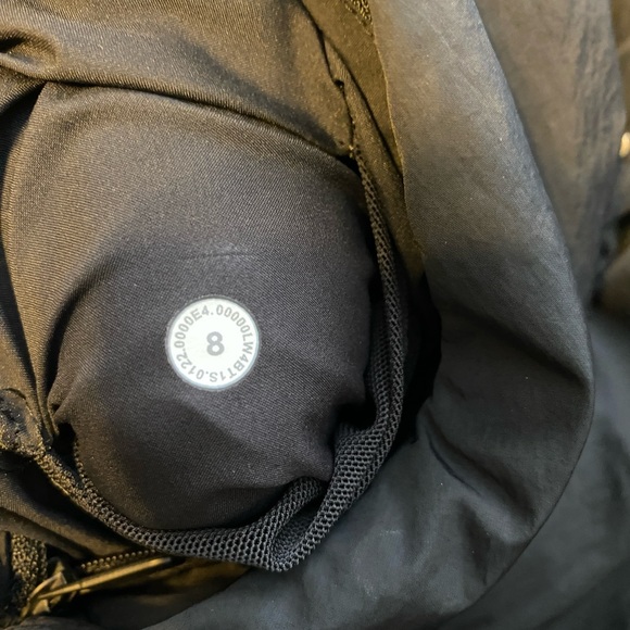 lululemon 3-in-1 Insulated Bomber: Black, 8 - Picture 6 of 15